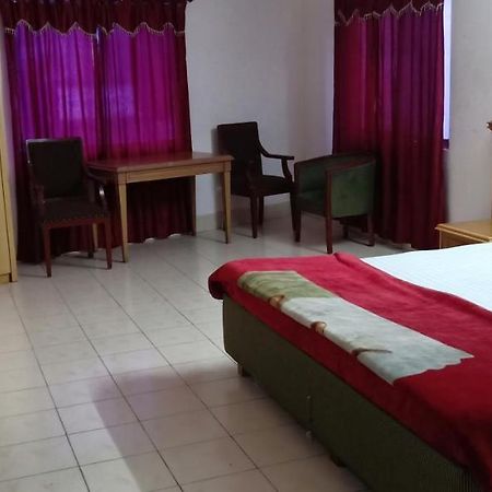 The Regency Hotell Dibrugarh Exteriör bild